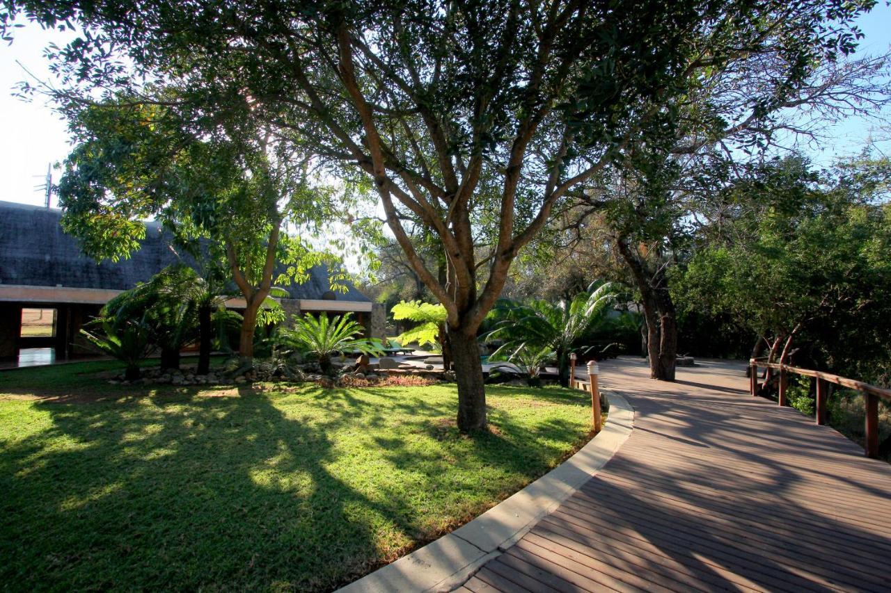 Amakhosi Safari Lodge&Spa Magudu Exteriör bild