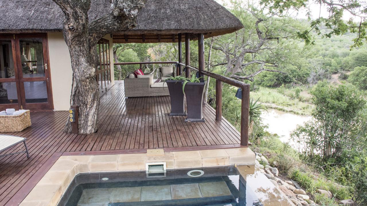 Amakhosi Safari Lodge&Spa Magudu Exteriör bild