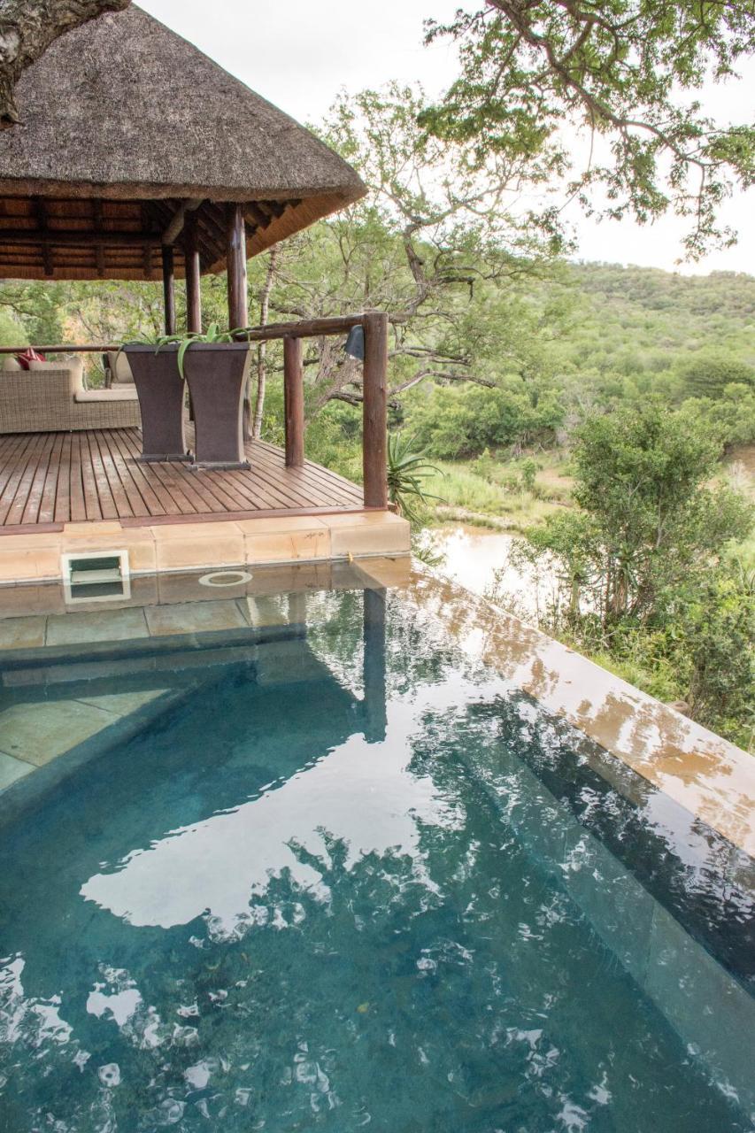 Amakhosi Safari Lodge&Spa Magudu Exteriör bild