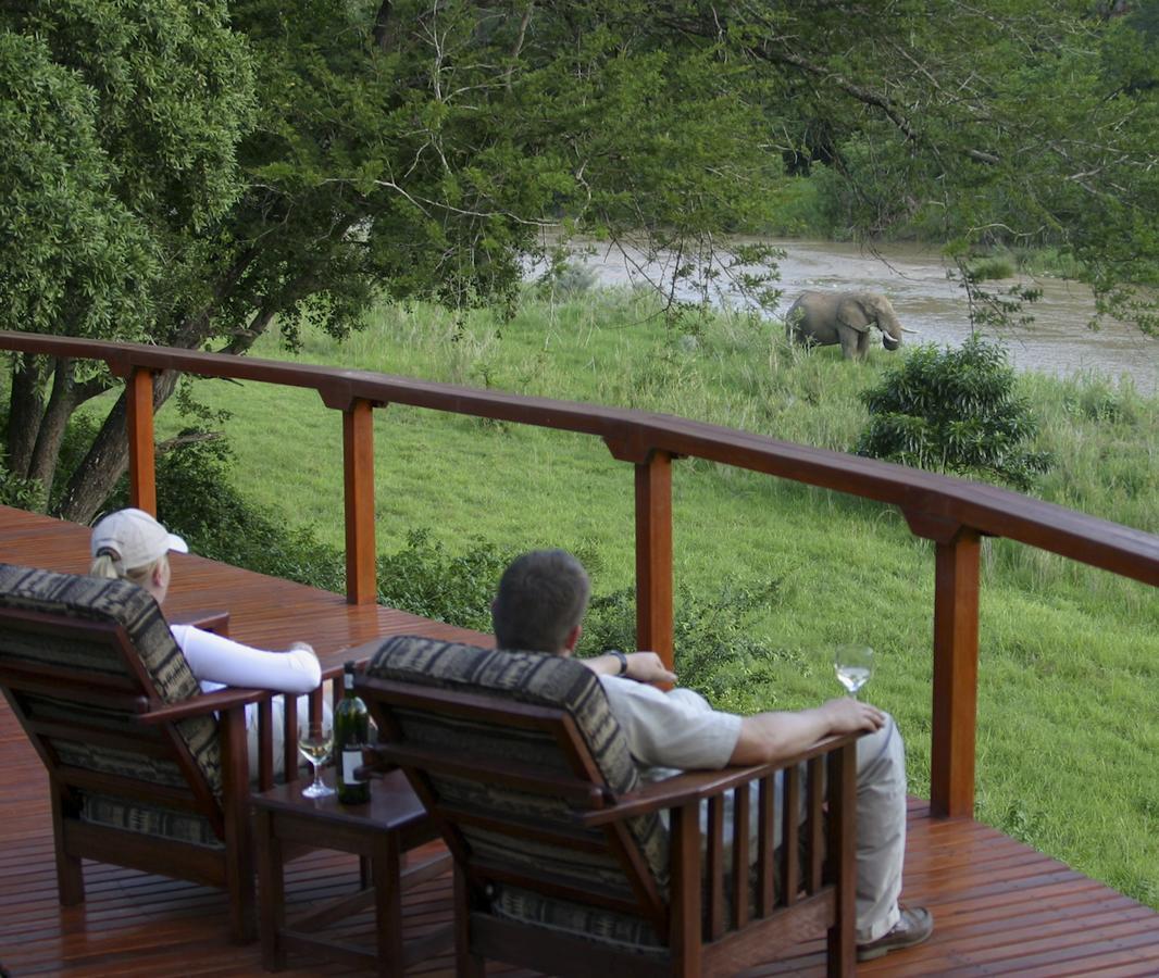 Amakhosi Safari Lodge&Spa Magudu Exteriör bild