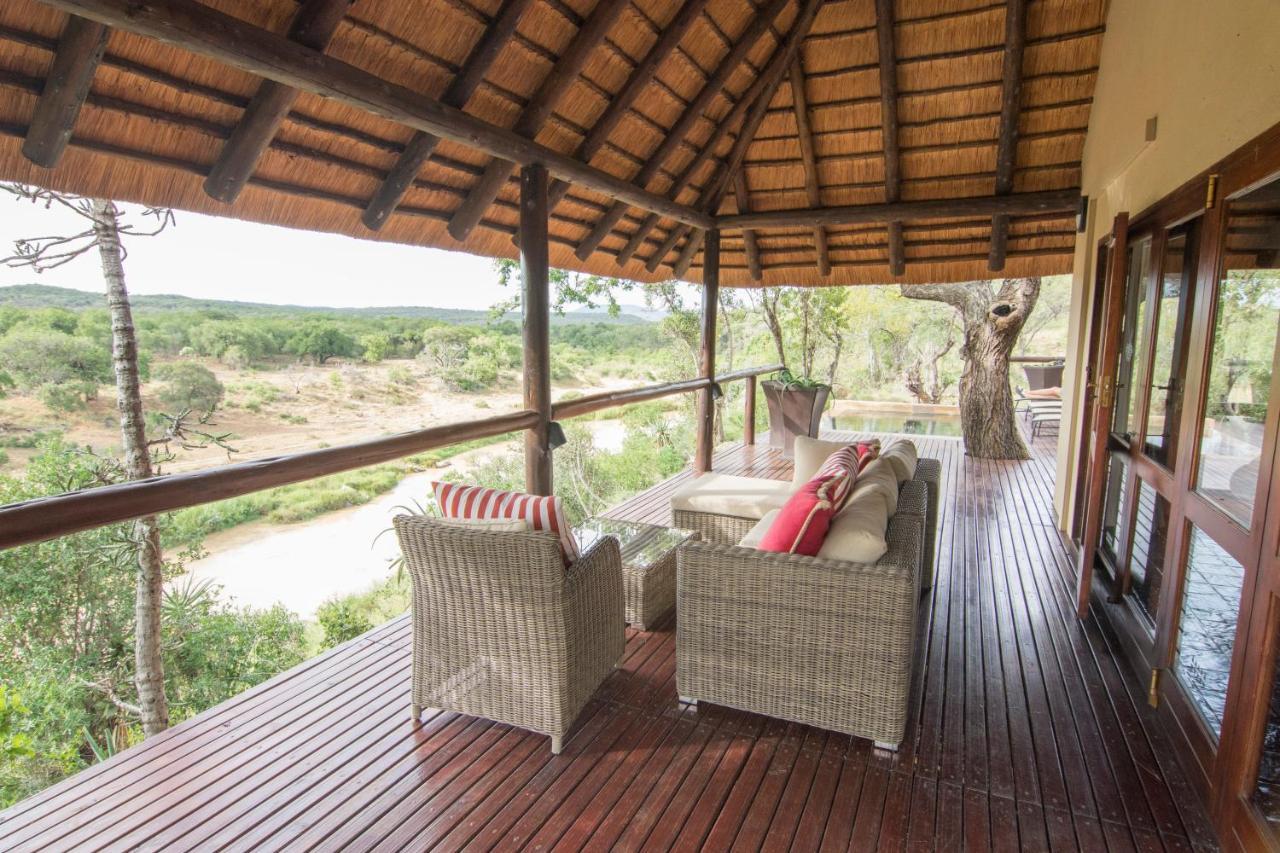 Amakhosi Safari Lodge&Spa Magudu Exteriör bild